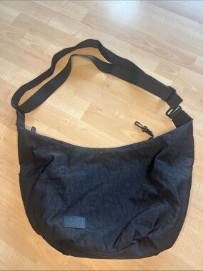 BEIS Black crescent catch all Messenger Crossbody Bag